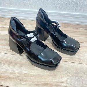 120. Jeffrey Campbell Corgi Black Chunky Y2K Mary Jane Pumps or Heels Size 11